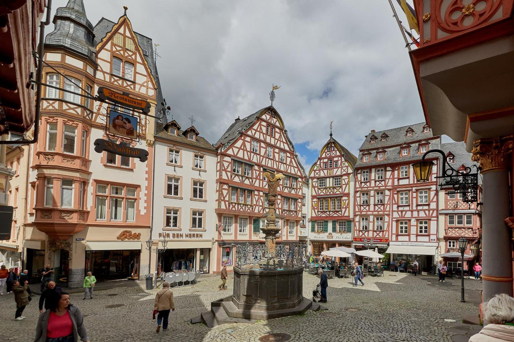 Apartments Am Markt Bernkastel-Kues Exterior foto
